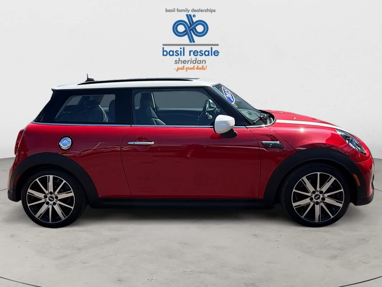 Used 2023 Chili Red MINI Cooper S image 8