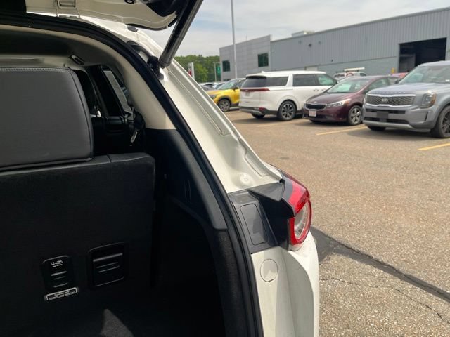 Used 2020 Snowflake White Pearl Mica Mazda Touring image 19