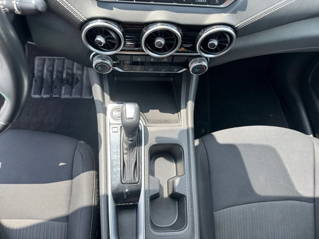 Used 2023 Brilliant Silver Metallic Nissan SV image 10
