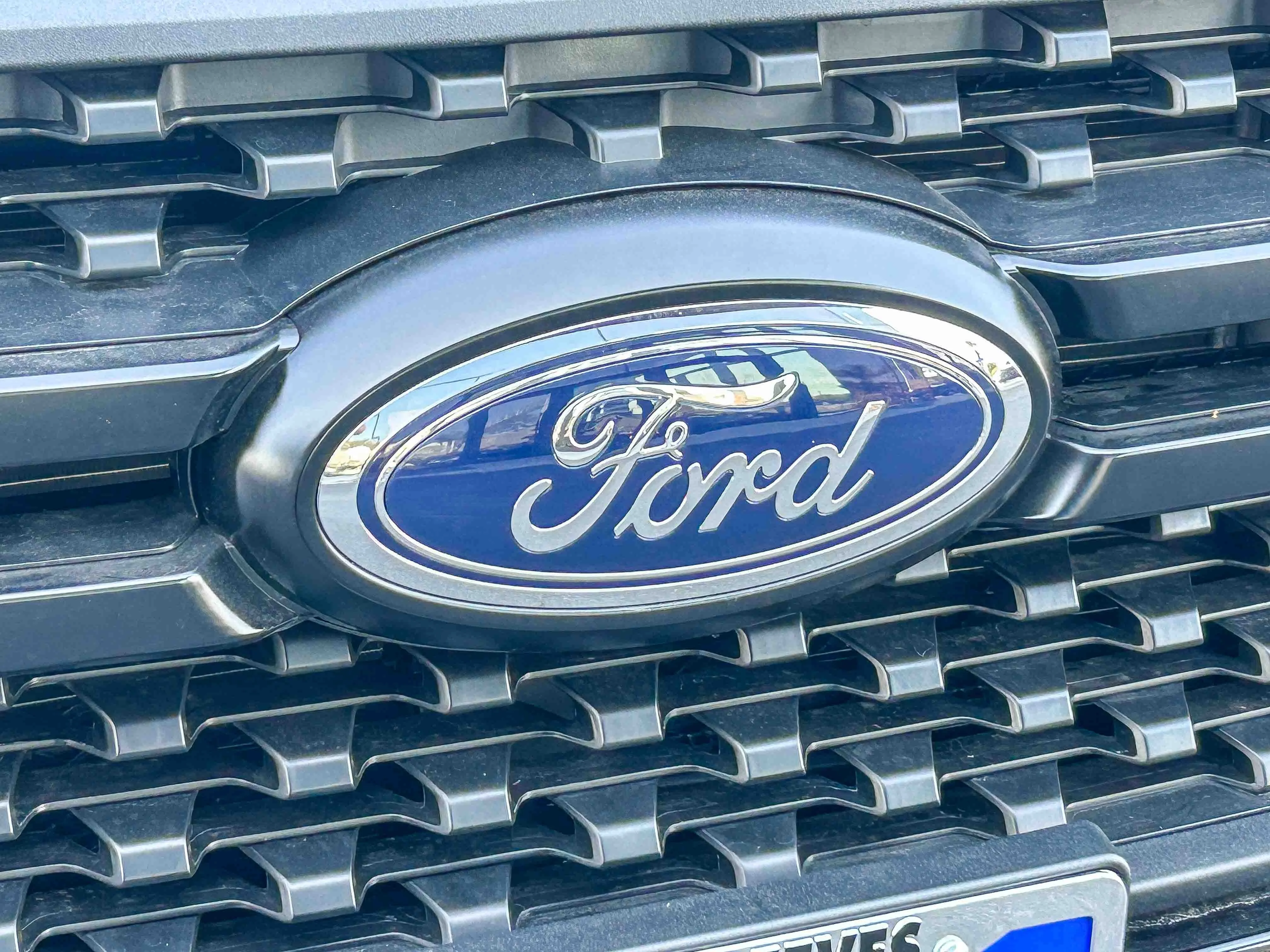 New 2026 Shadow Black Ford XL image 5