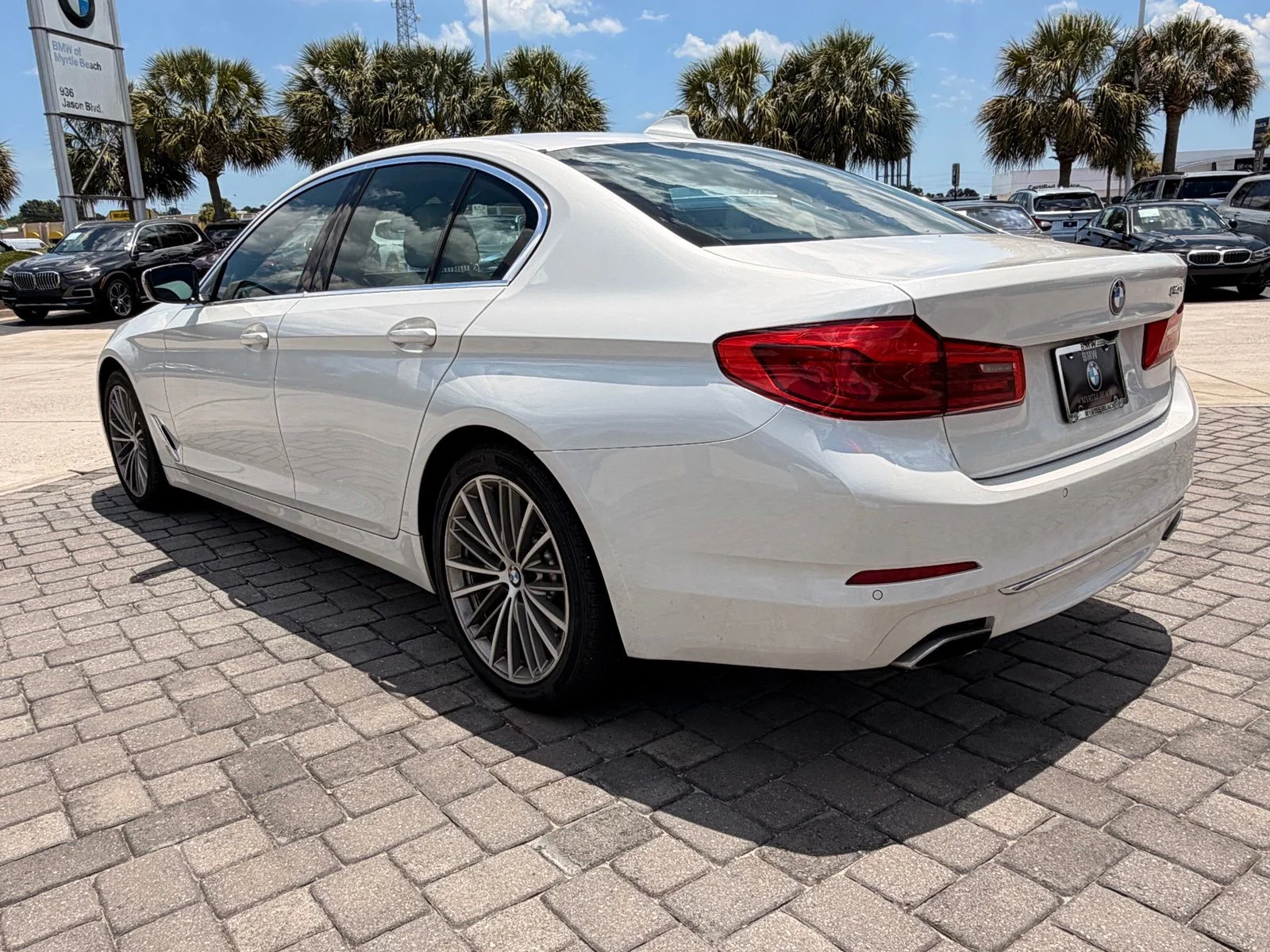 Used 2020 Mineral White Metallic BMW 540i image 11