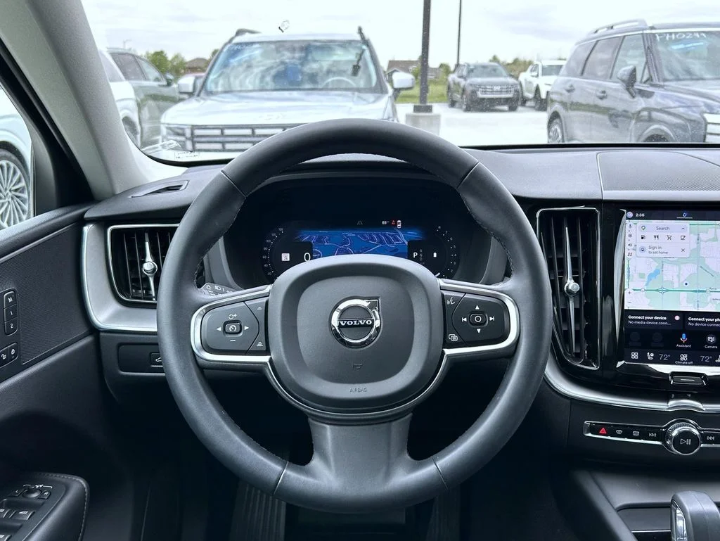 2024 Volvo XC60 Core - Photo 11
