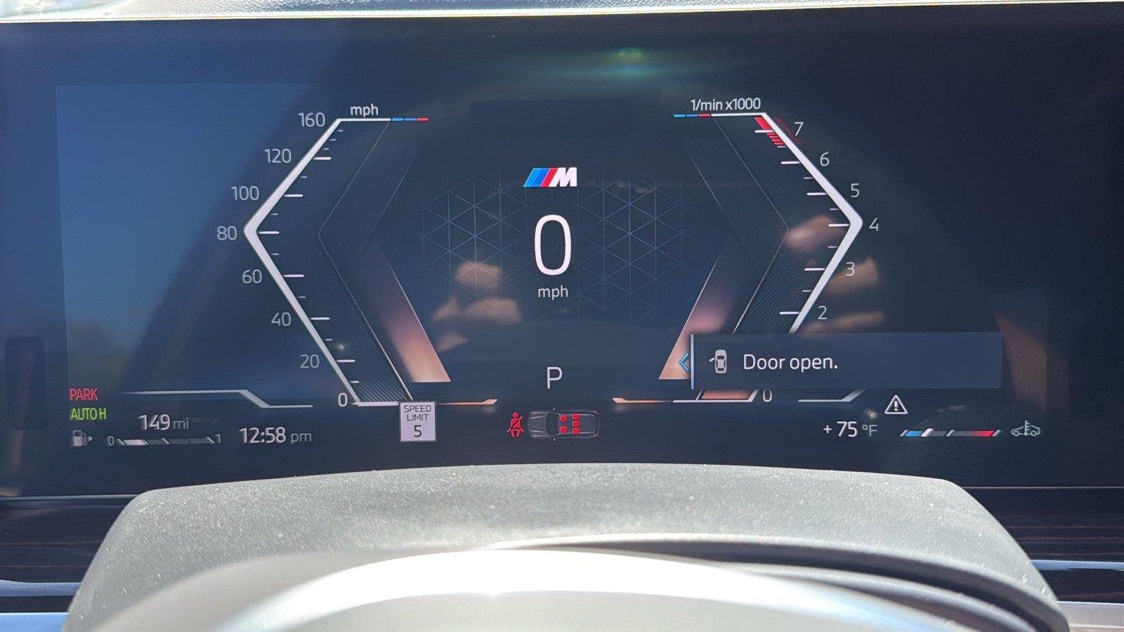 New 2027 Carbon Black Metallic BMW xDrive40i image 15