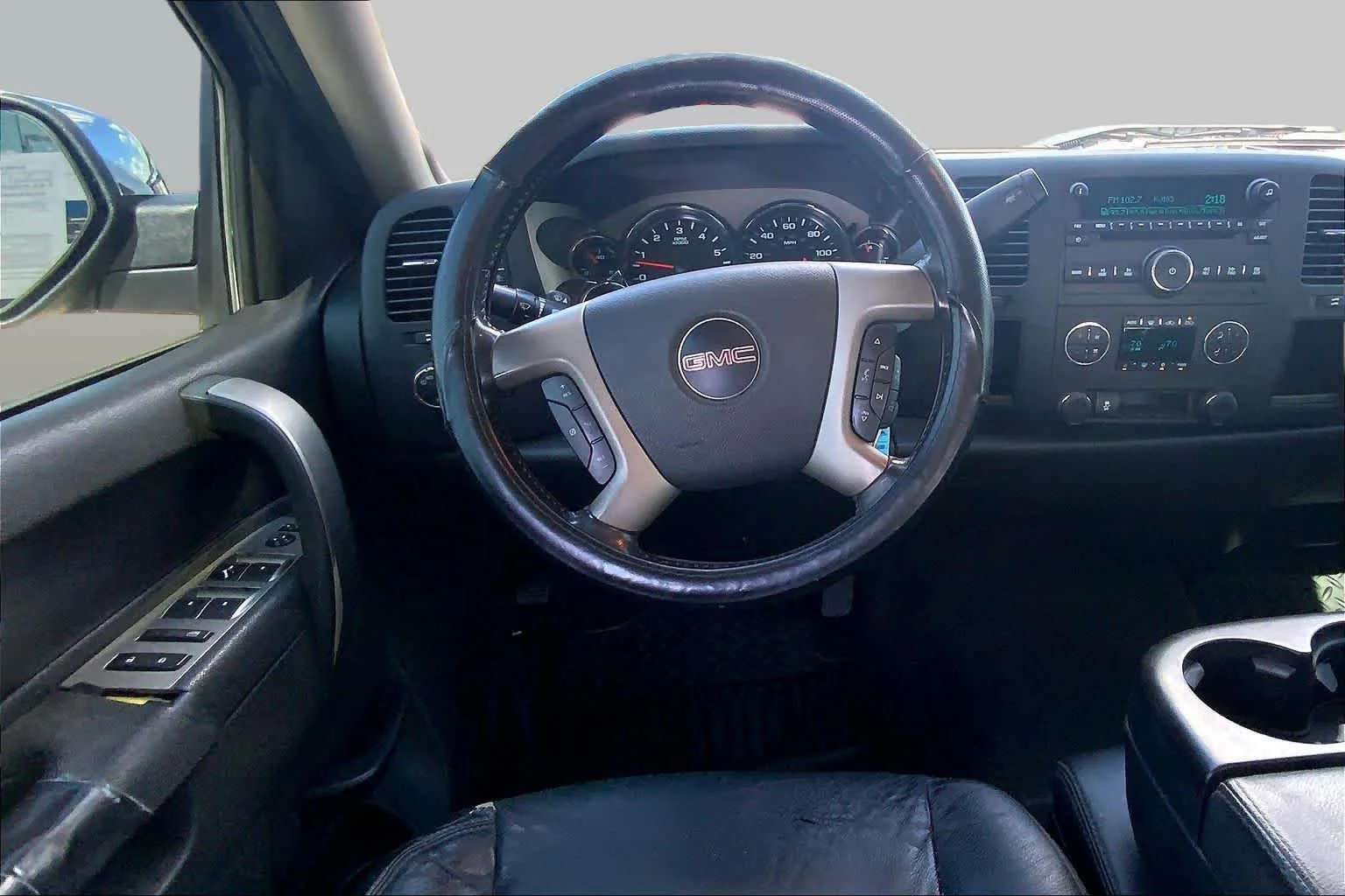 Used 2012 Quicksilver Metallic GMC SLE image 5