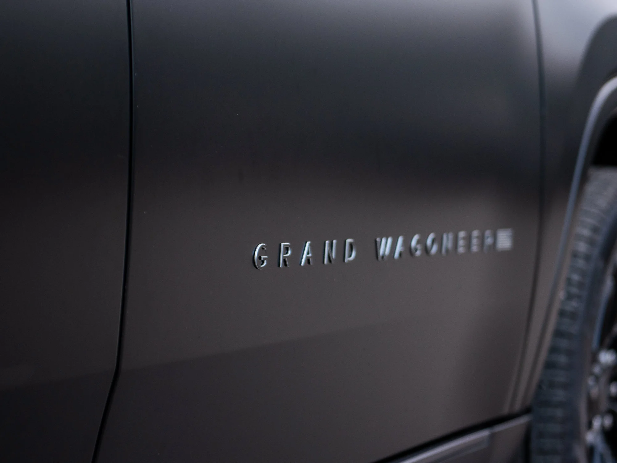 Used 2026 Black Jeep Limited Reserve* 4x4,STEALTH WRAP MATTE BLACK Nappa Leather, McIntosh Audio, Head-Up Display image 7