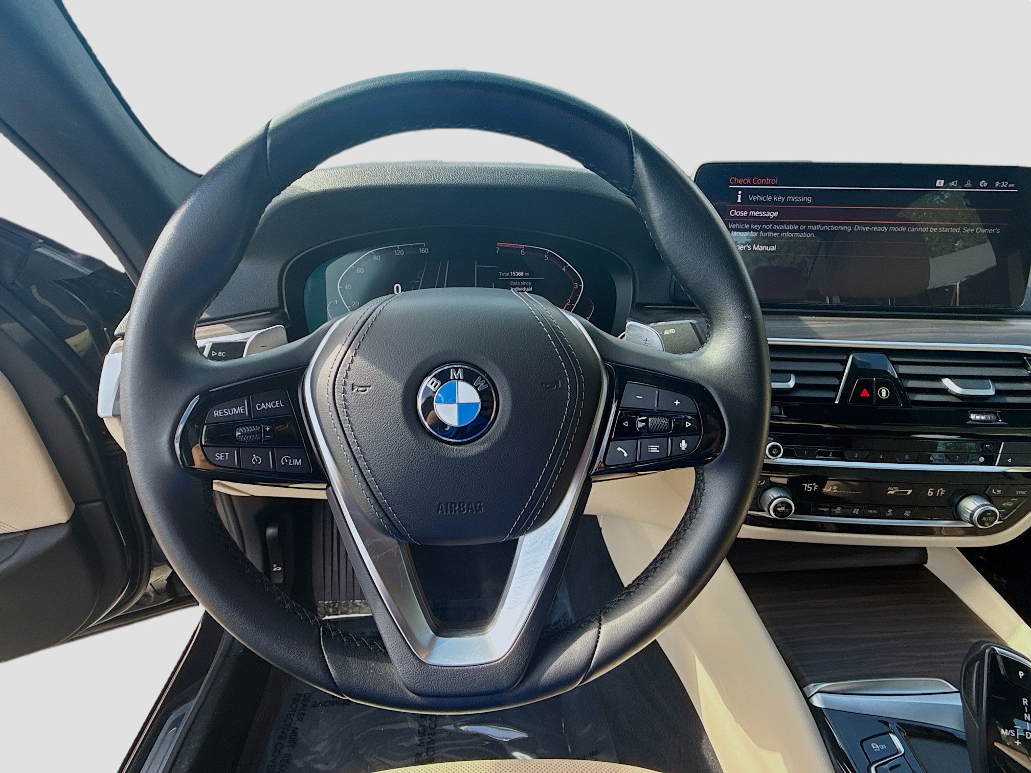 2022 BMW 5 Series 530i - Photo 8