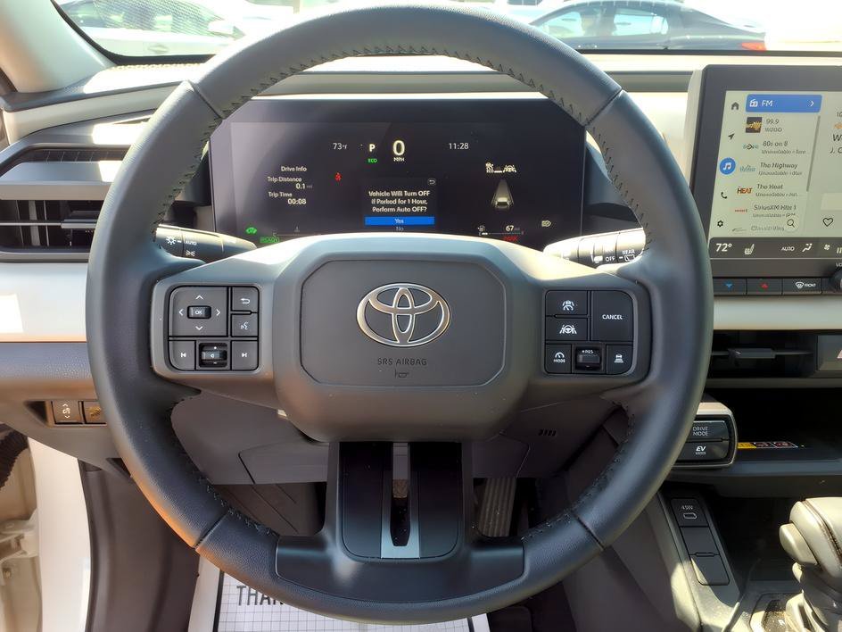 Used 2026 Wind Chill Pearl Toyota XLE Premium image 22
