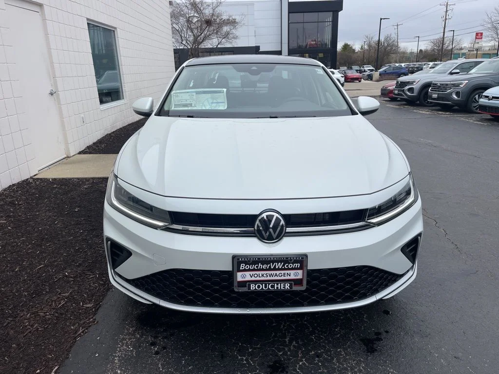 New 2026 Opal White Pearl Volkswagen 1.5T SE image 5