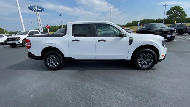 2025 Ford Maverick XLT - Photo 9