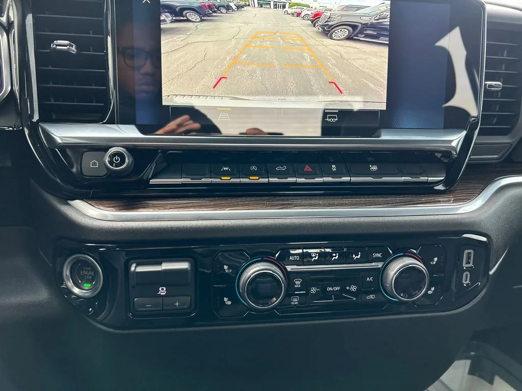 2025 Chevrolet Silverado 1500 RST - Photo 27