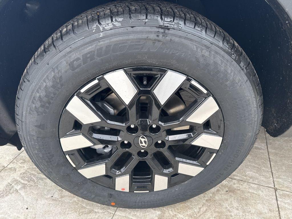 New 2026 Black Hyundai SEL AWD image 8