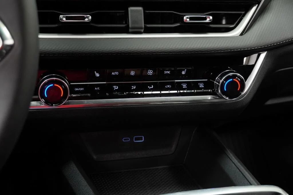 New 2026 Mosaic Black Metallic Chevrolet LT image 17