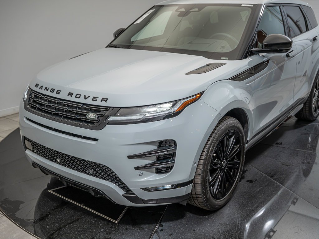Used 2026 Arroios Grey Metallic Land Rover Dynamic image 13