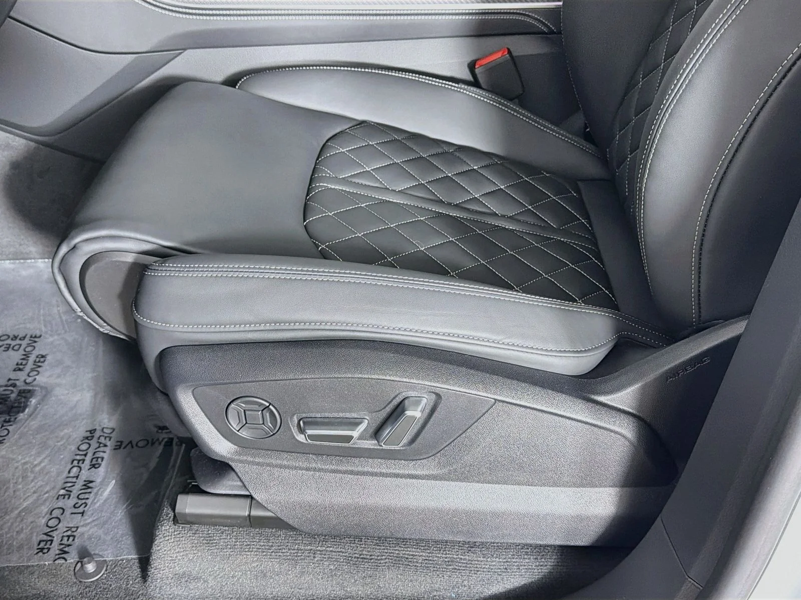 New 2026 White Audi 4.0T Premium Plus image 20