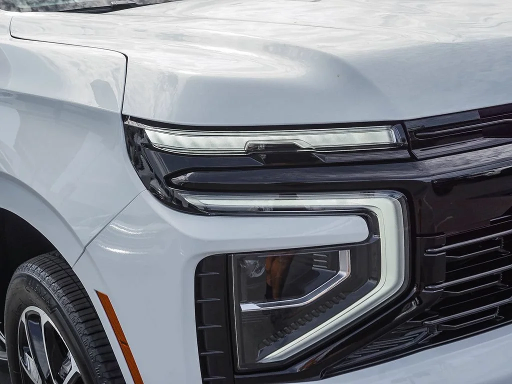 2026 Chevrolet Suburban RST - Photo 10