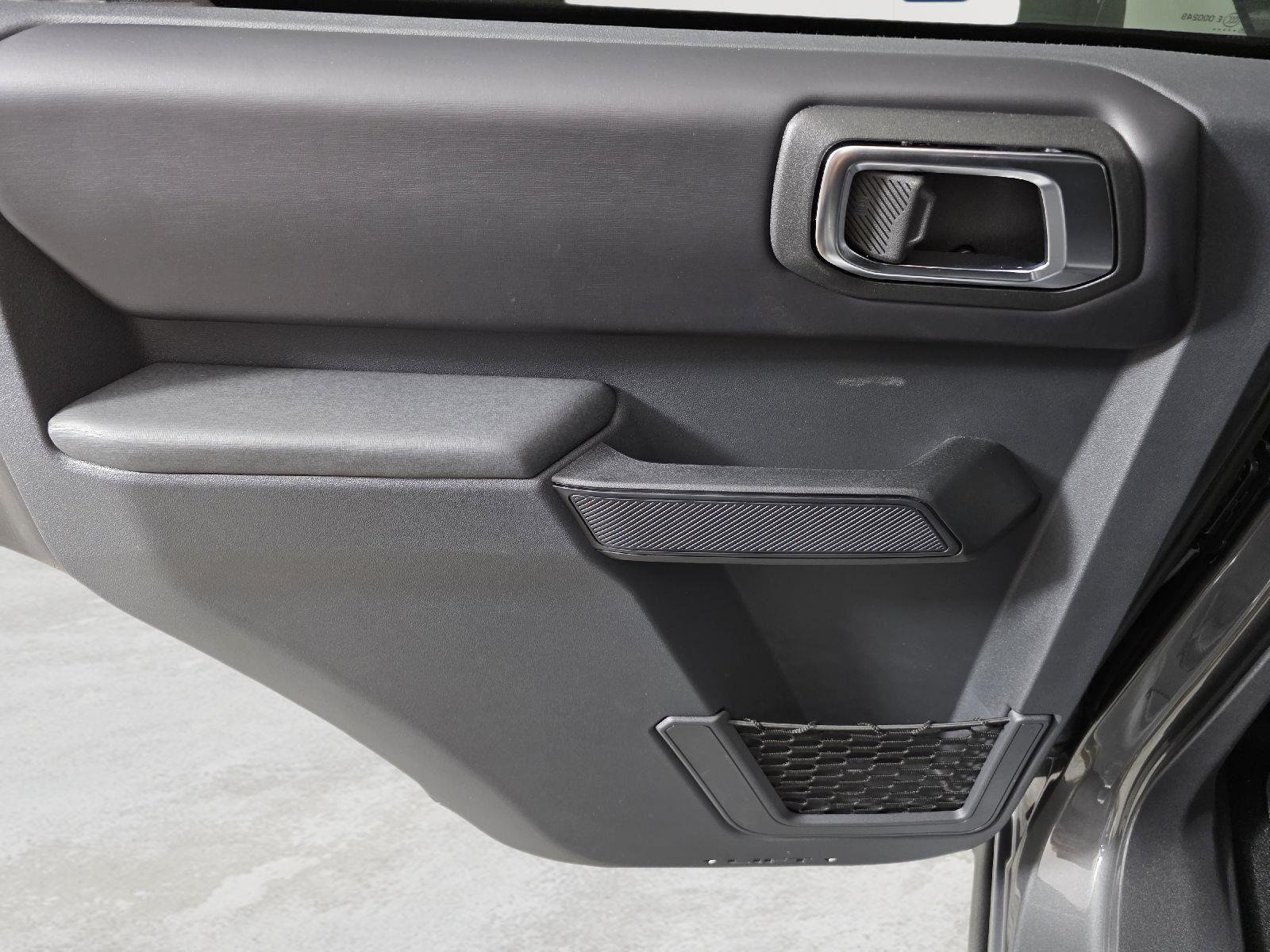 Used 2025 Carbonized Gray Metallic Ford Badlands image 16