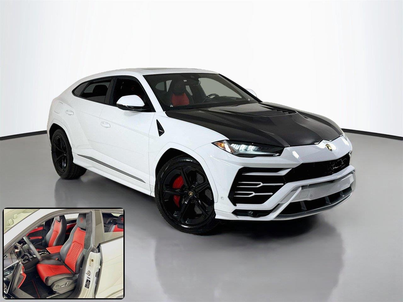 Used 2020 Bianco Icarus Metallic Lamborghini Carbon Bonnett | Custom Exhaust | Only 10K Miles image 2