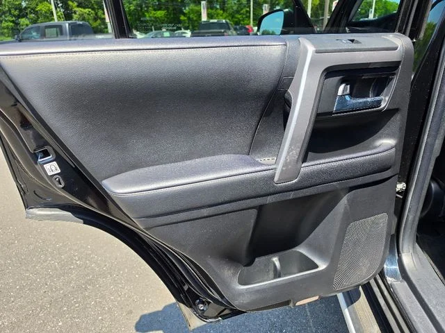 2022 Toyota 4Runner SR5 Premium - Photo 23