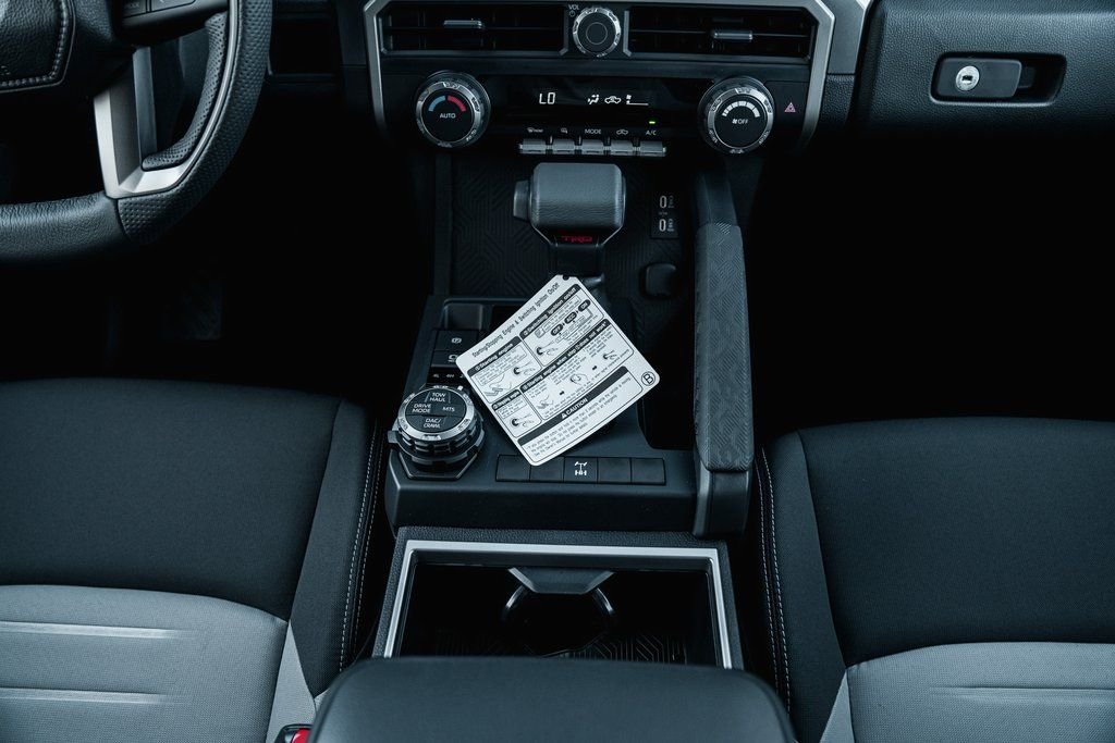 2025 Toyota Tacoma TRD Off Road - Photo 22