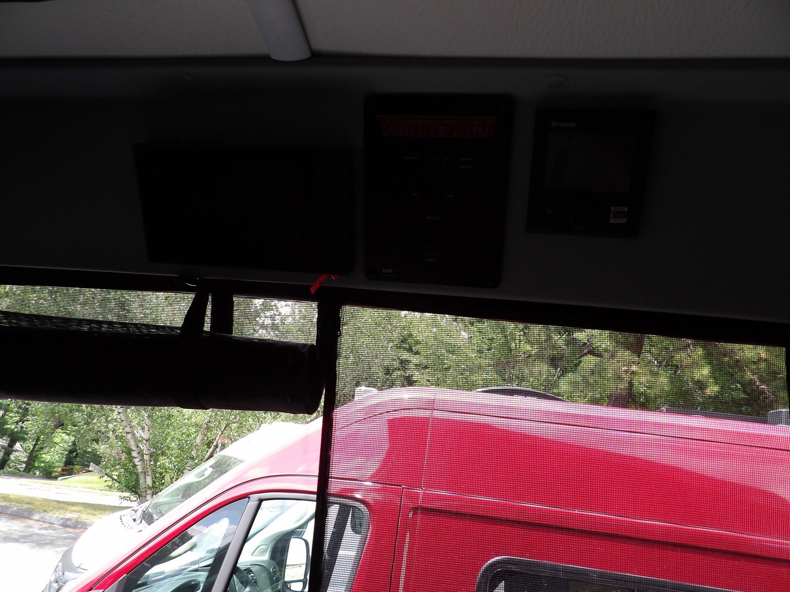 New 2024 Ceramic Gray Clearcoat Winnebago 36B image 9