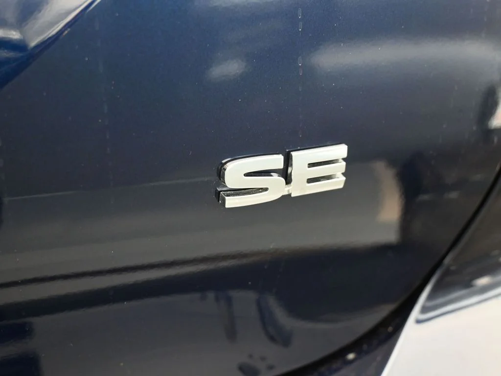 New 2026 Cosmic Blue Metallic Mitsubishi SE image 33