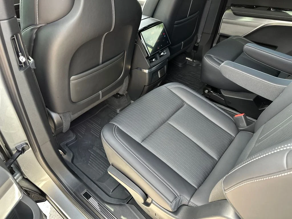 Used 2026 Silver Cadillac Sport image 35