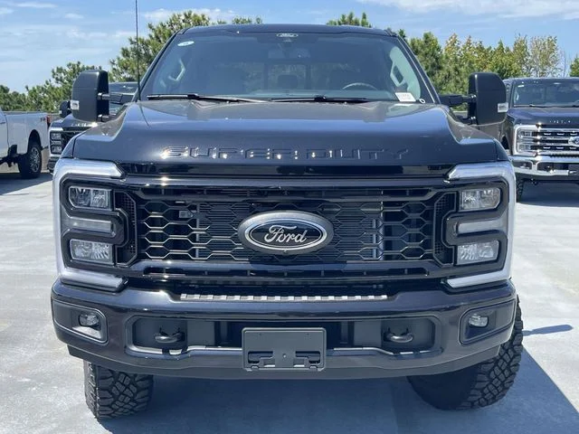 New 2026 Agate Black Metallic Ford XLT image 6