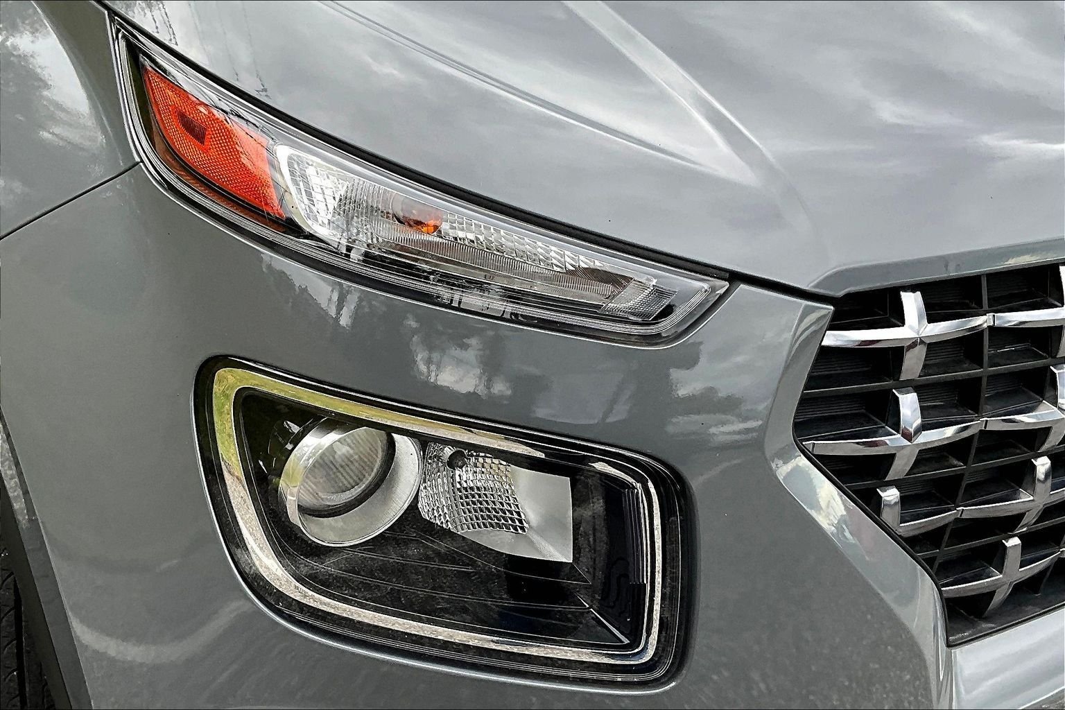 Used 2021 Gray Hyundai SEL image 27