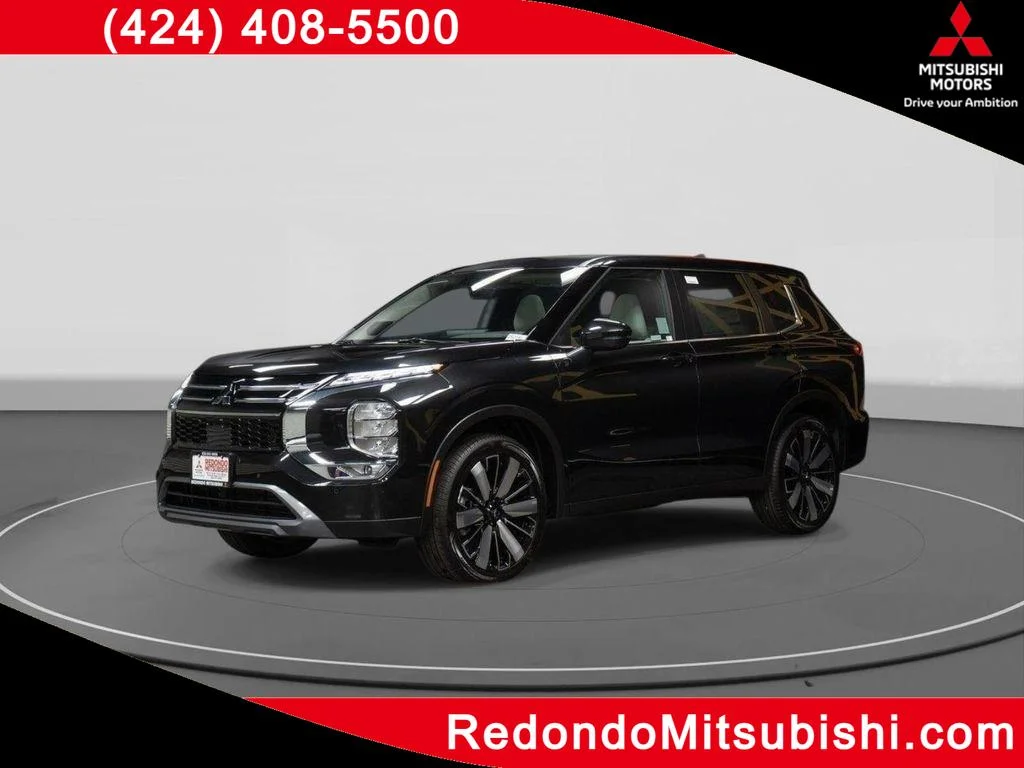2026 Mitsubishi Outlander SE FWD's photo