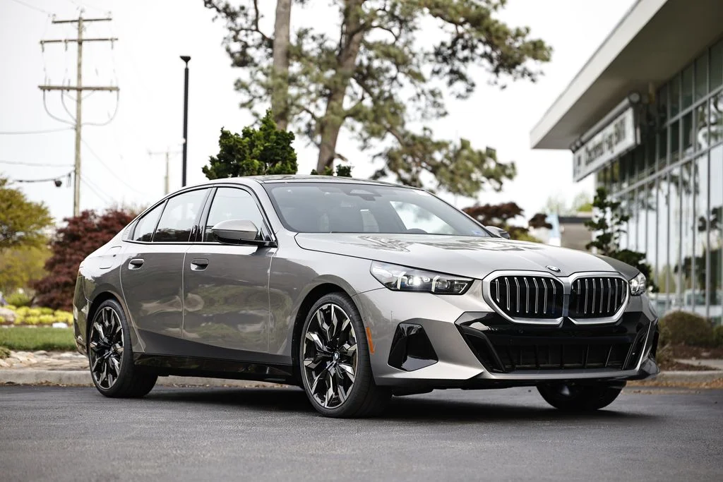 2026 BMW 5 Series 530i Sedan's photo