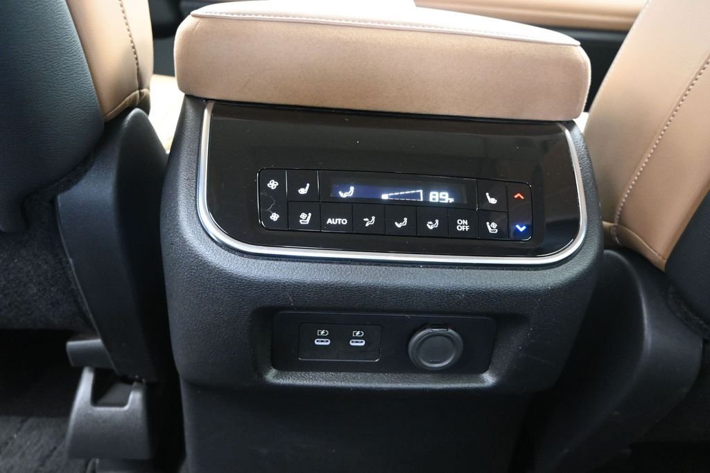 Certified Used 2025  INFINITI SENSORY image 18