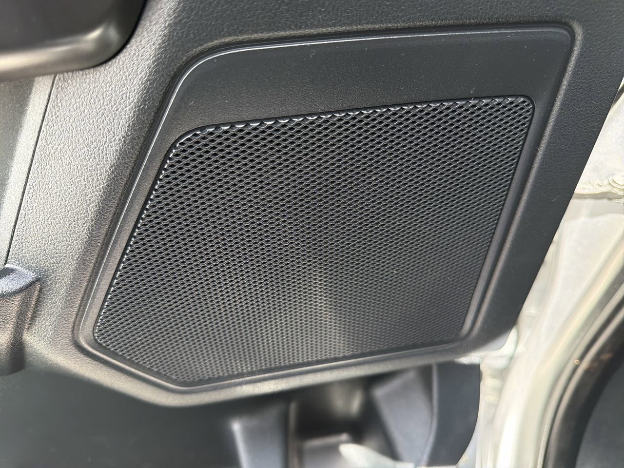 Used 2024 Silver Metallic Ford XLT image 17