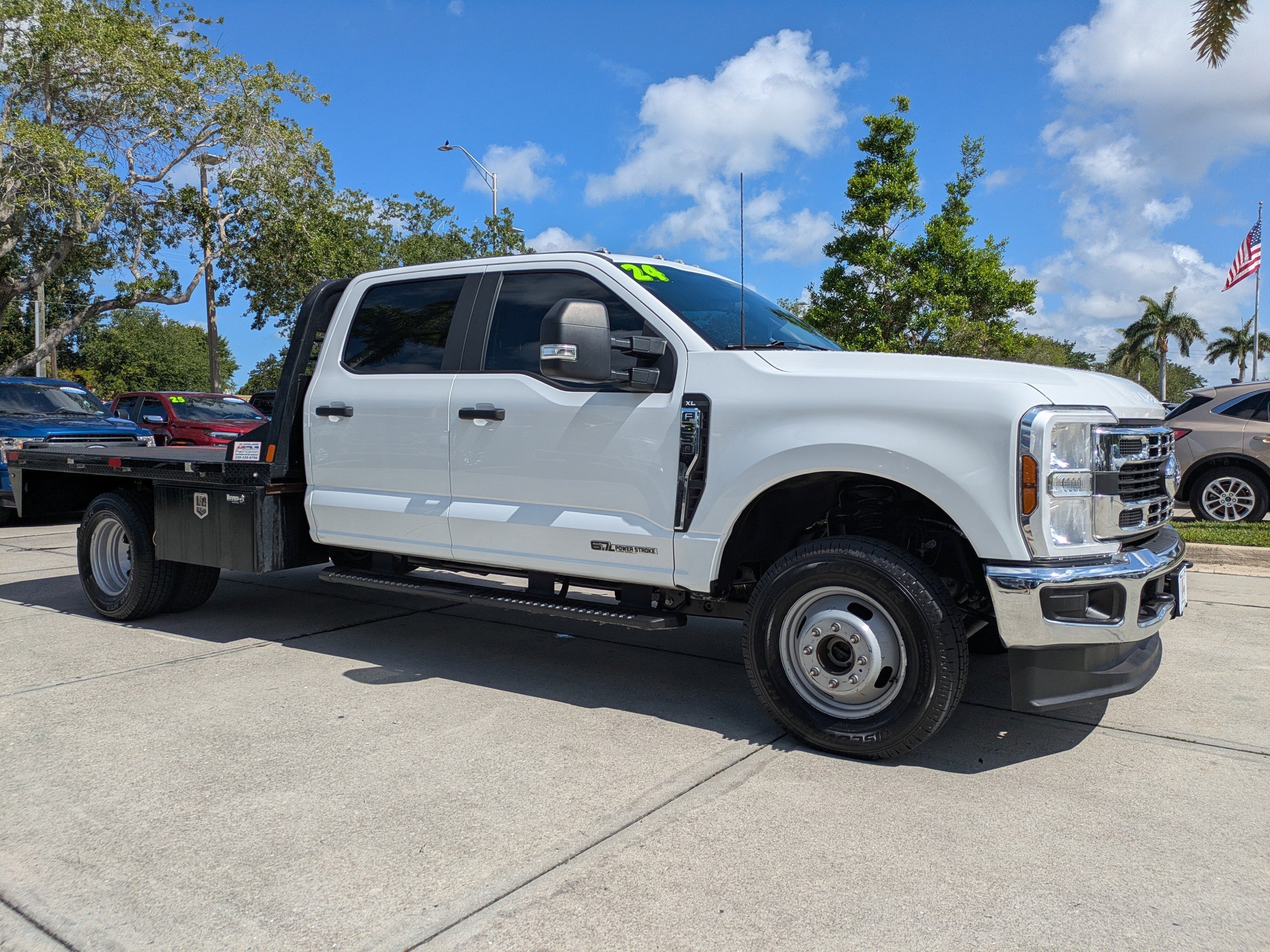 Used 2024 Oxford White Ford XL image 2
