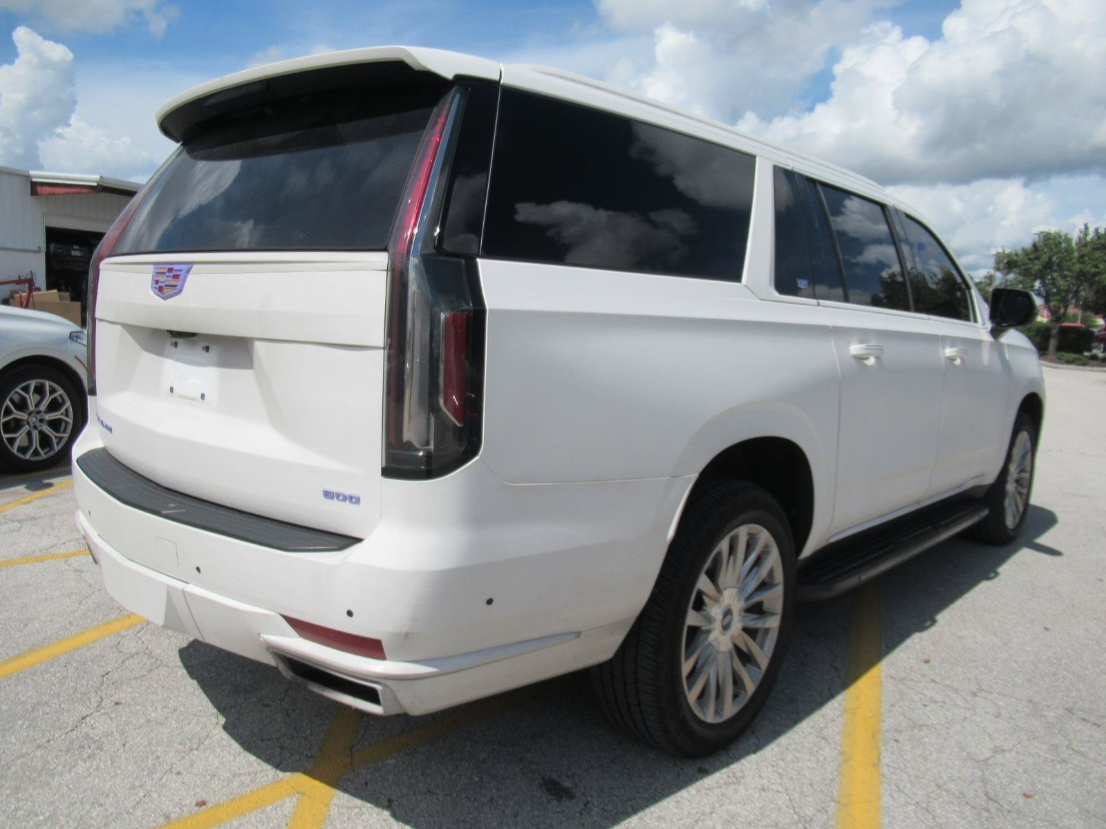 Used 2023 BLACK RAVEN Cadillac 4WD Premium Luxury image 7