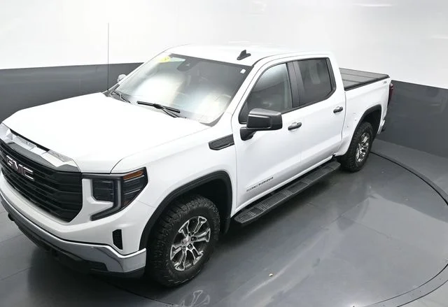 Used 2025 White GMC Pro image 49