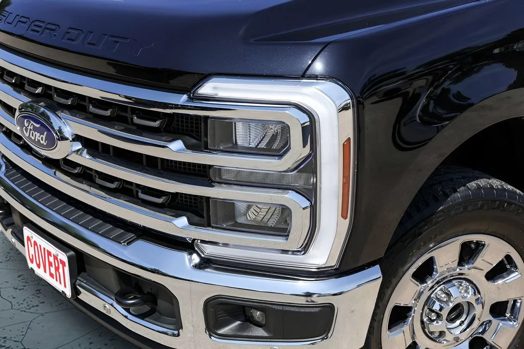 Used 2025 Black Ford XL image 3