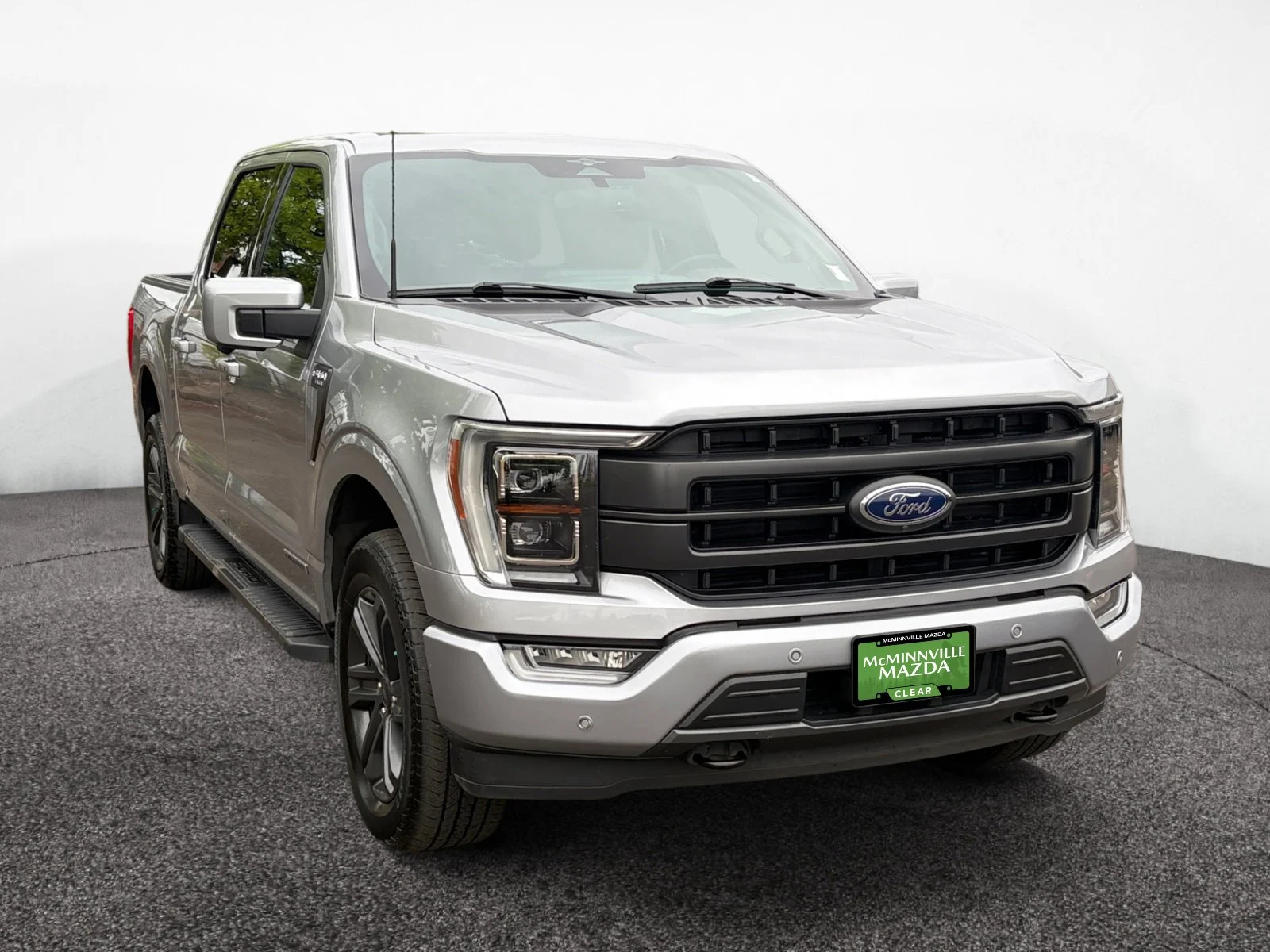 Used 2023 Silver Ford Lariat image 7