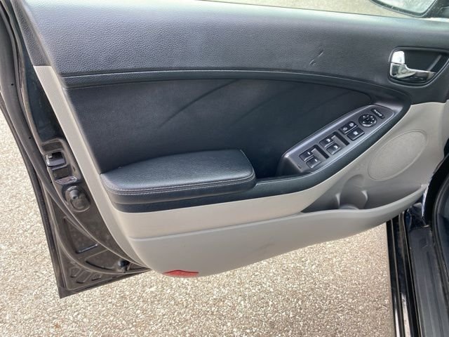 2015 Kia Forte EX - Photo 14