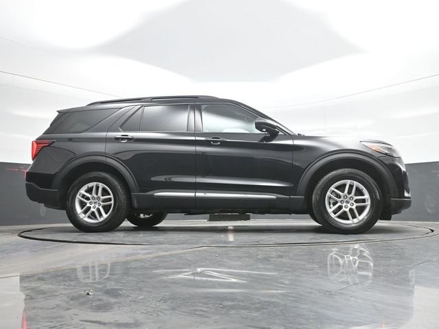 Used 2025 Black Ford Active image 24