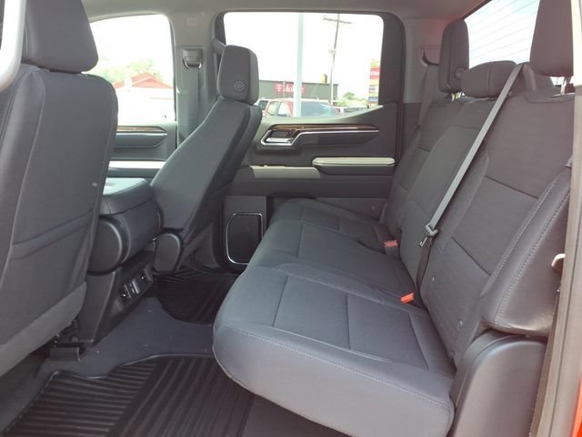 2026 GMC Sierra 1500 SLE - Photo 10