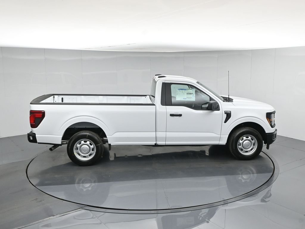 New 2026 Oxford White Ford XL image 37