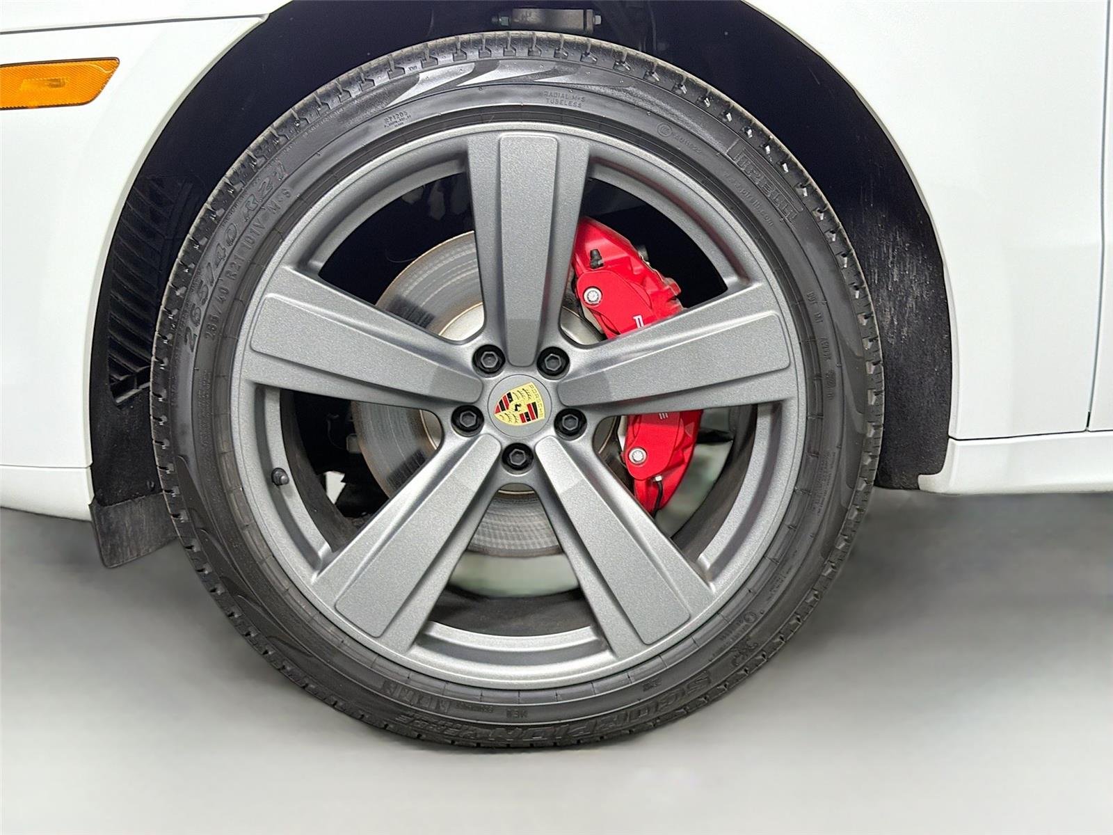 2025 Porsche Macan S - Photo 11
