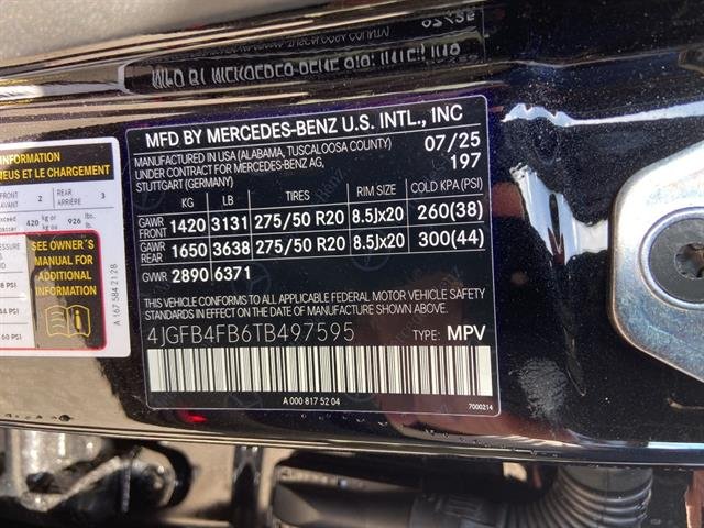 Certified Used 2026 Obsidian Black Metallic Mercedes-Benz GLE 350 4MATIC® image 13