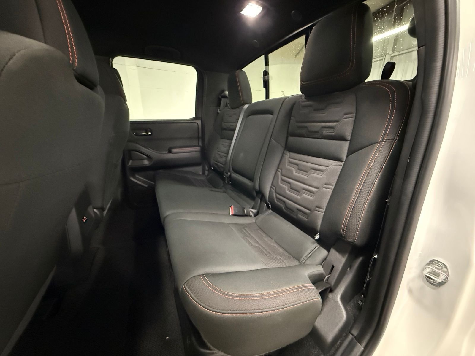 Used 2025 White Nissan PRO-4X image 19