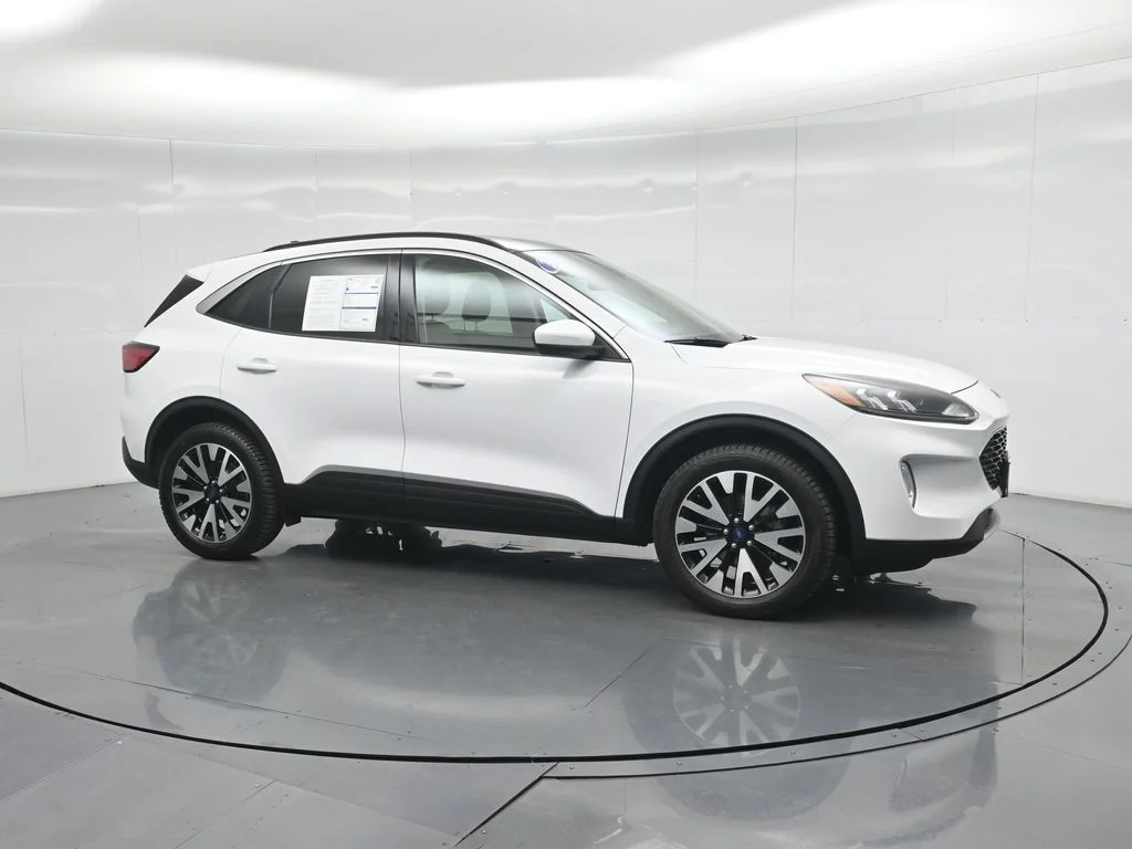 Certified Used 2020 White Ford SEL image 24