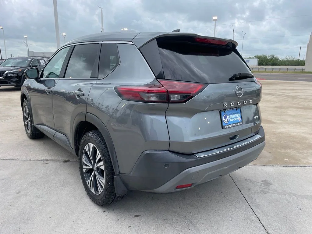 Used 2023 Gray Nissan SV image 5