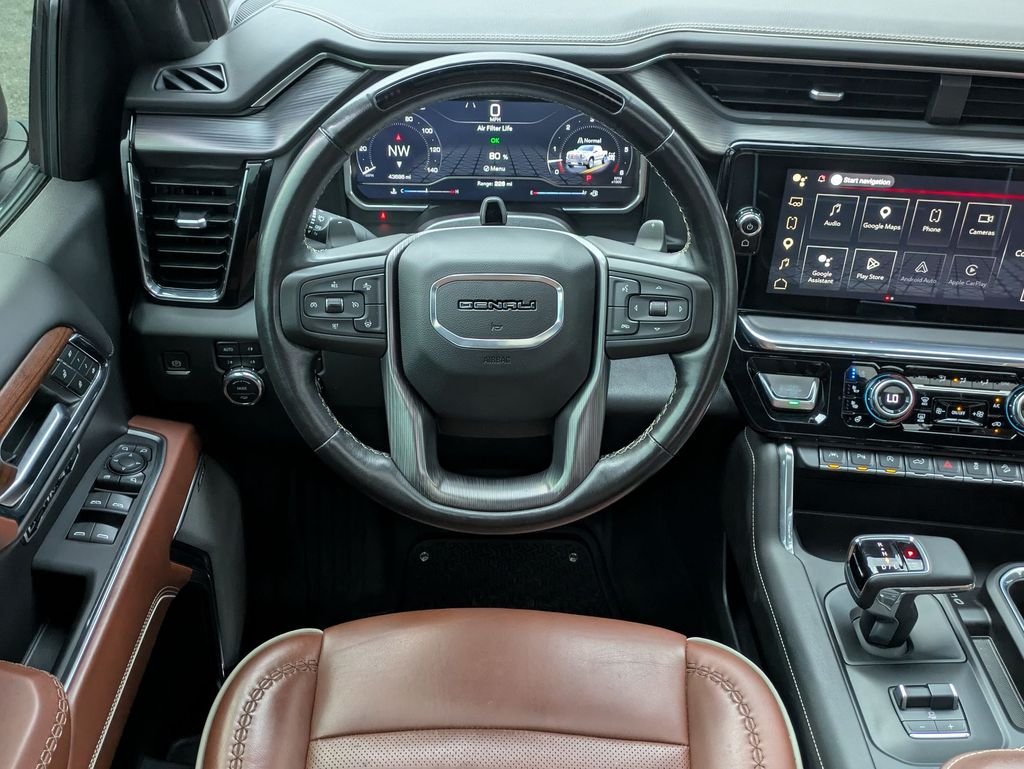 Used 2024 Silver GMC Denali Ultimate image 27