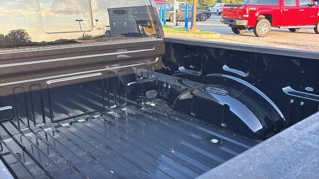 New 2026 Agate Black Metallic Ford Lariat image 30