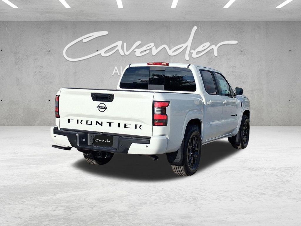 New 2027 Glacier White Nissan Crew Cab SV image 17