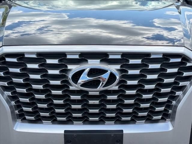 Used 2022 Black Hyundai SEL image 15